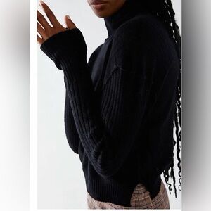 Free people Aubrey cashmere sweater cropped